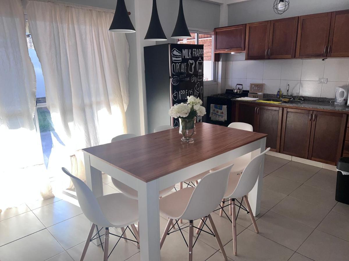 Hermoso Duplex En Barrio Cerrado Posadas Exteriör bild